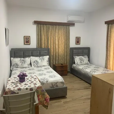 Roisin Διαμέρισμα