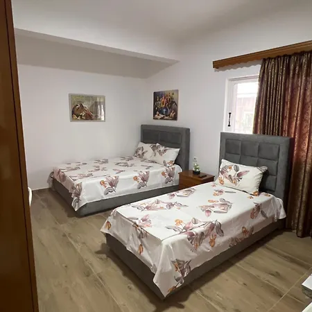 Roisin * Σαράντα