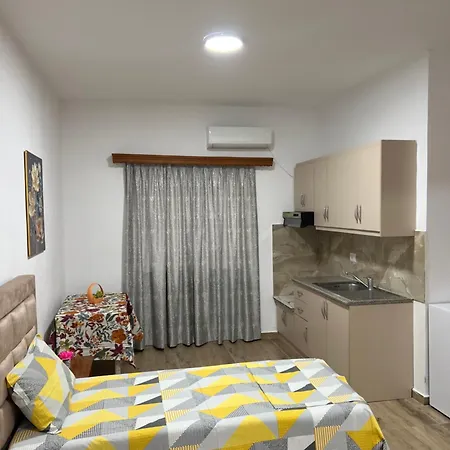 Διαμέρισμα Roisin Σαράντα