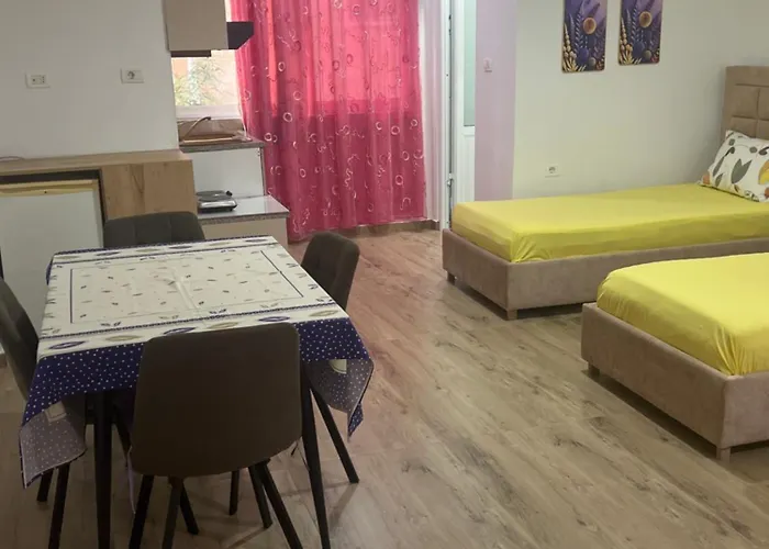 Roisin Appartement Saranda